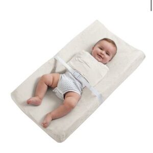 ‼️3/$30‼️ BNWT - Halo SwaddleChange changing pad cover - blue